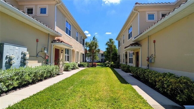 Foto del edificio - 8323 Enclave Way