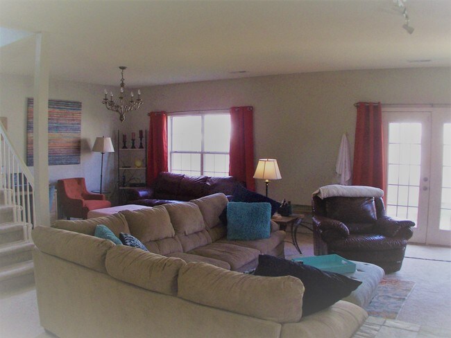 Building Photo - 925 Prestige Ct