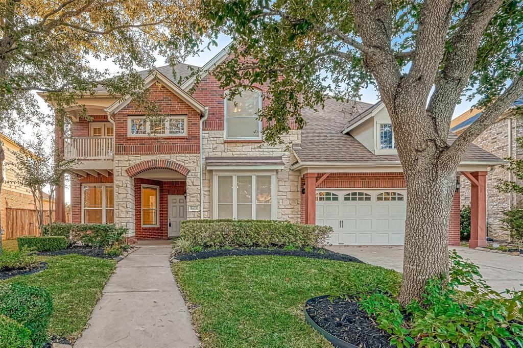 Foto principal - 5402 Lacey Oak Meadow Dr