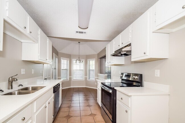 Foto del edificio - 7964 Tankerston Dr