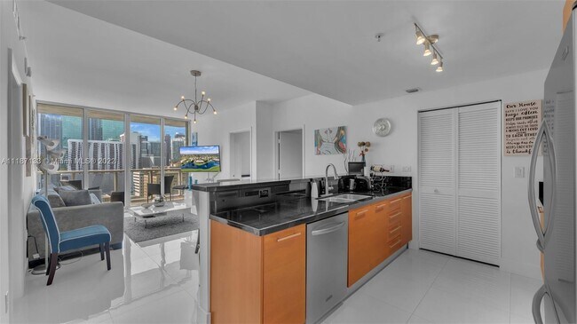Foto del edificio - 253 NE 2nd St