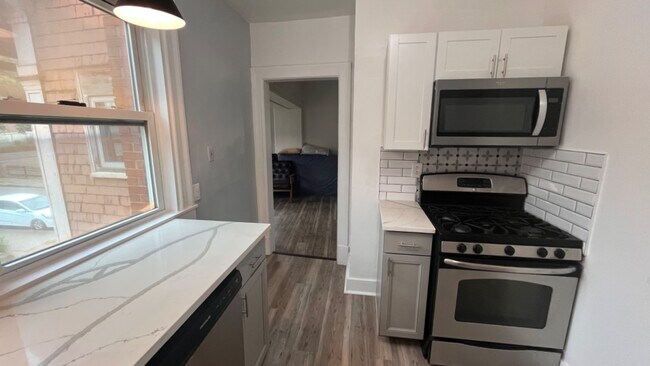 Photo - 5801 Douglas St Apartments