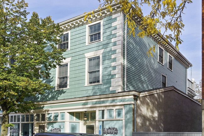 Building Photo - 266 Essex St