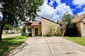 Building Photo - 7124 Golden Dale Ct