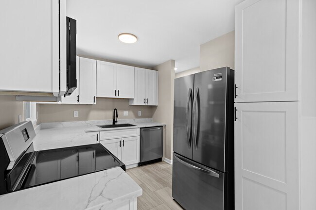 Foto del edificio - 1411 Caulks Hill Rd