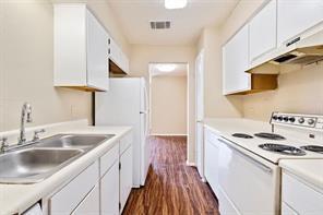 Foto del edificio - 301 Craddock Ave