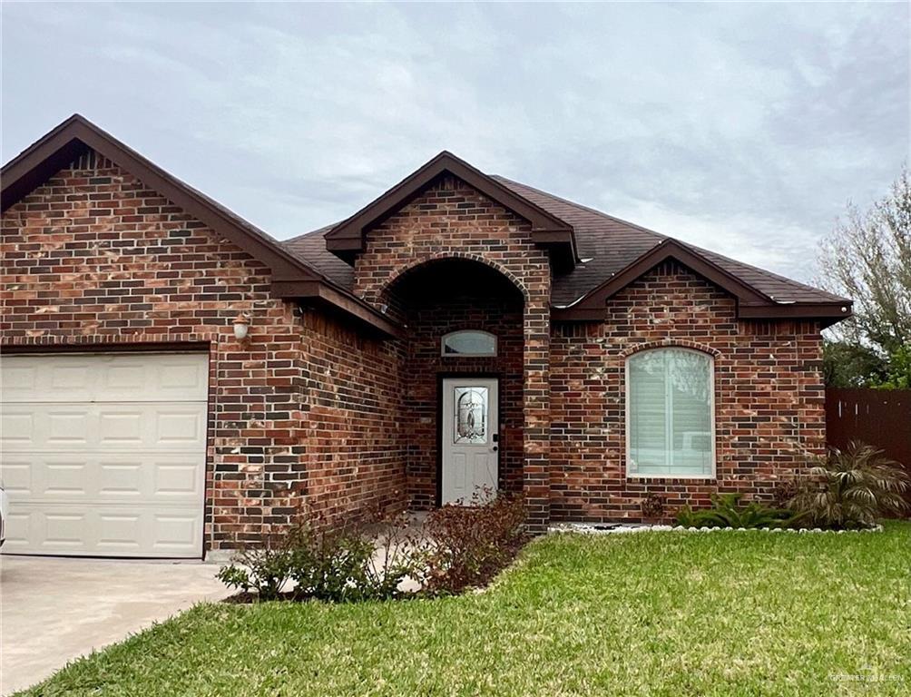 Primary Photo - 1012 W Dawes Ave