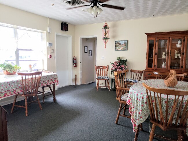 Foto del edificio - 2104 55th Ave W