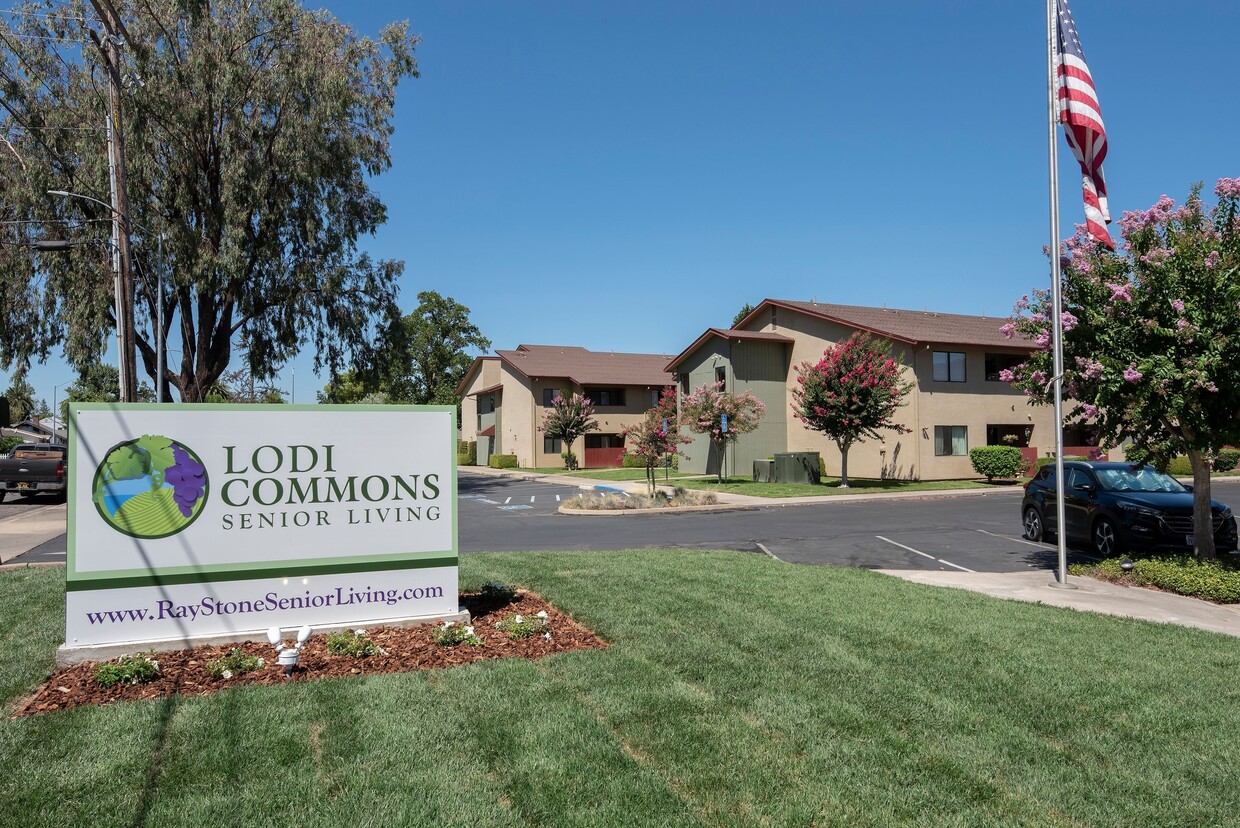 Foto principal - Lodi Commons Senior Living