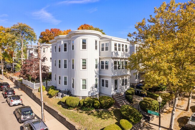Foto del edificio - 517 Washington St