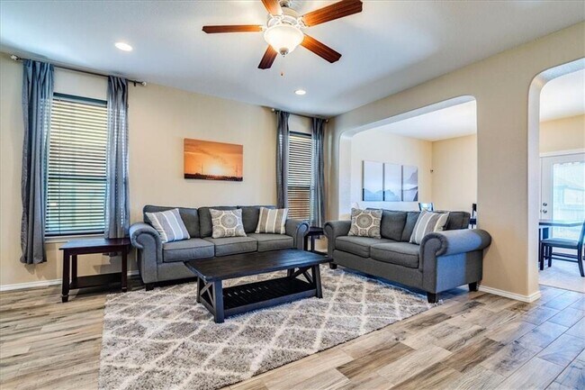 Building Photo - 6916 Sunderland Trail