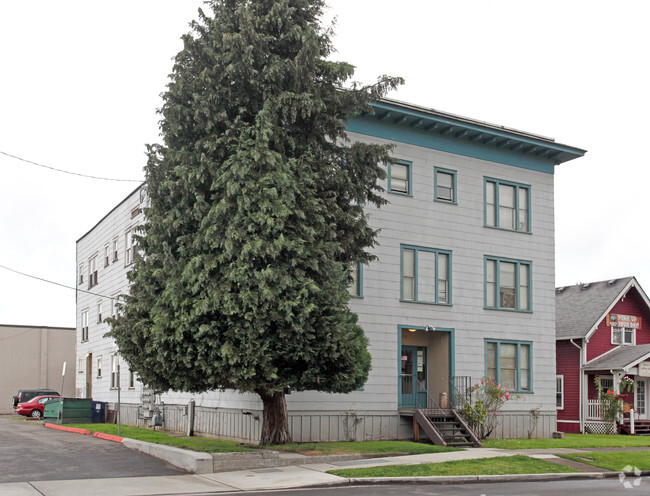 Building Photo - The Buena Vista Apartments