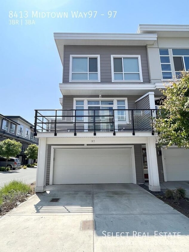 8413 Midtown Wy, Chilliwack, BC V2P 0G7 Townhouse for Rent in
