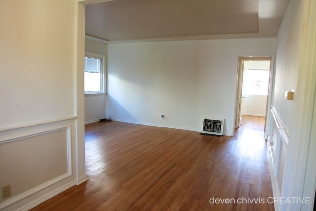 Living Room - 1142 Garfield Ave