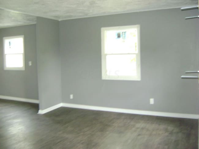 Building Photo - 2275 Union Ave