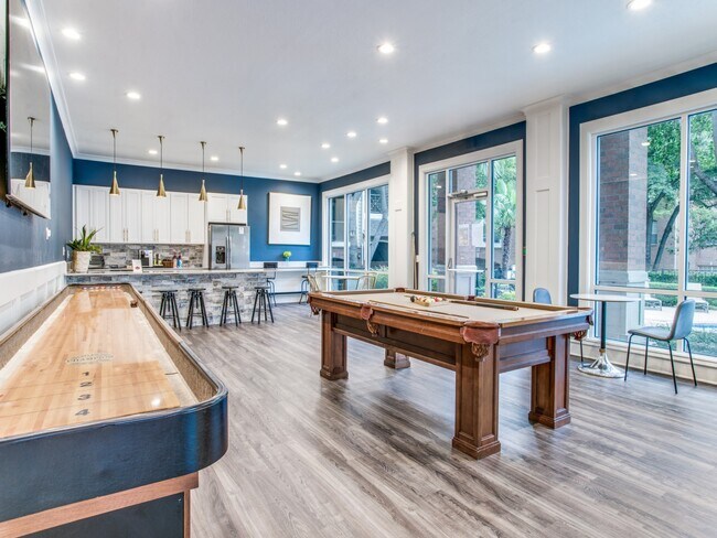 Foto del edificio - Churchill on the Park