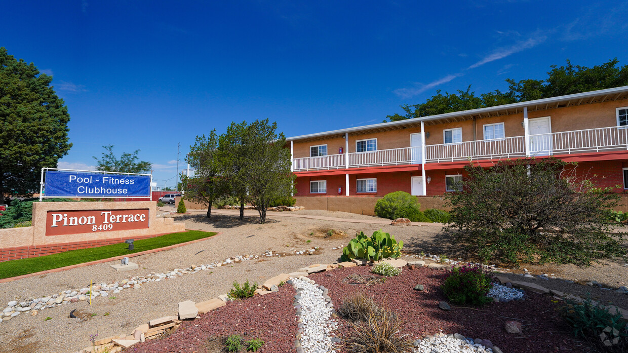 Apartamentos Pinon Terrace en alquiler en Albuquerque, NM - Pinon Terrace