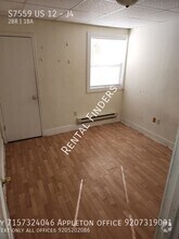 Building Photo - S7559 US-12