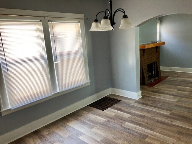 Foto del edificio - Beautiful 2 Bedroom/2 Bath South End Home ...