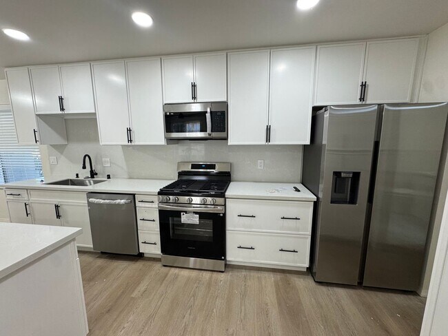 Foto del edificio - 4 Bedroom house single level