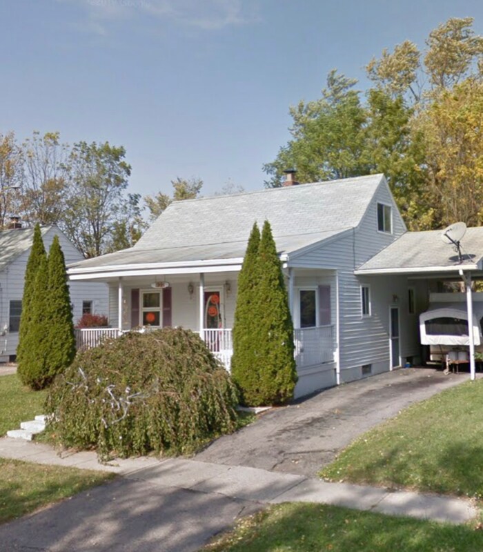 Primary Photo - 932 Ingleside Ave