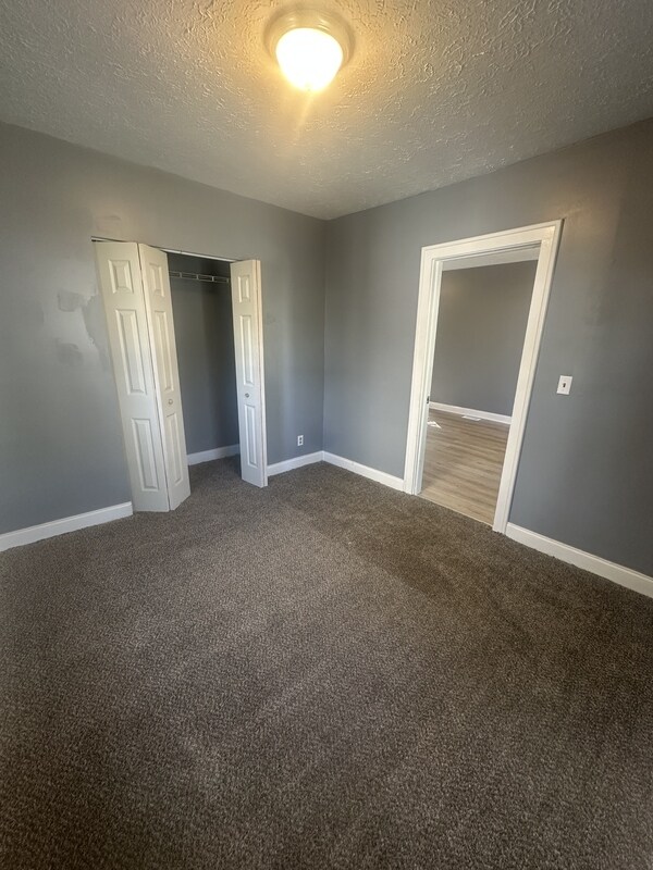 Foto del edificio - 10404 Grandview Ave