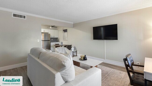 Foto del edificio - 2301 S Valley View Blvd