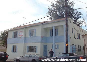 Primary Photo - 1725 N Gower St