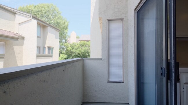 Foto del edificio - La Jolla 3BR/2.5BA Townhouse @ Eastbluff N...
