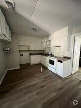 Building Photo - 4604 Birdwell Ln