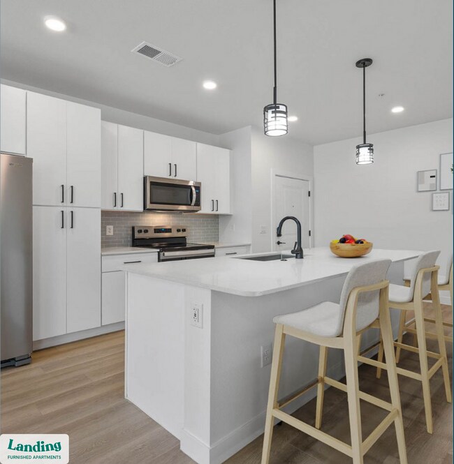 Foto del edificio - 255 N Camino Mercado