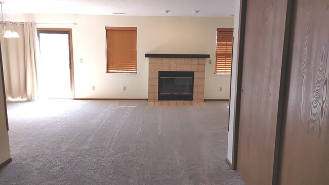 Building Photo - 1276 Robbins Run Ct