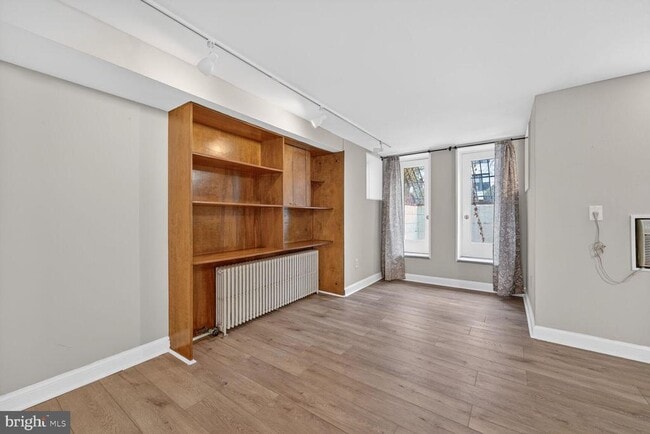 Building Photo - 2007 Kalorama Rd NW