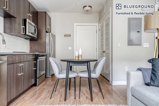Foto del edificio - 2800 Wyandot St