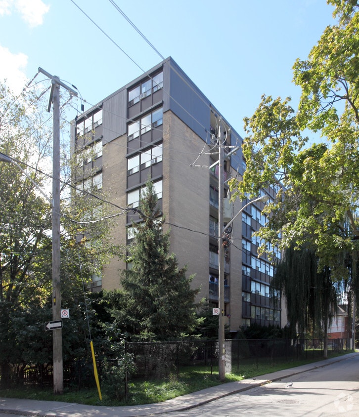 The Maynard Residence Apartments 32 Maynard Ave Toronto, ON