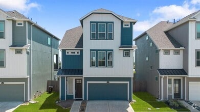 Building Photo - 11909 Eastgrove Park Way
