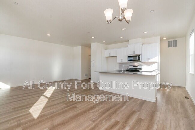 Foto del edificio - 1758 Knobby Pne Dr