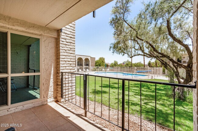 Building Photo - 13607 N Hamilton Dr