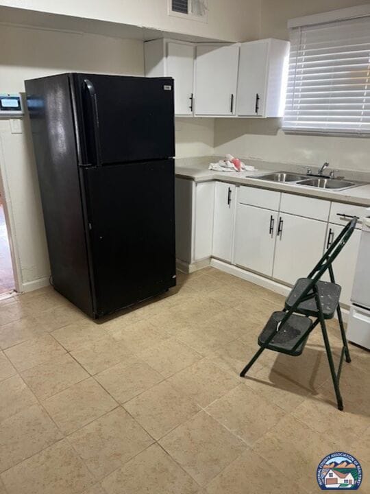 Foto del edificio - 1035 W Olive Ave