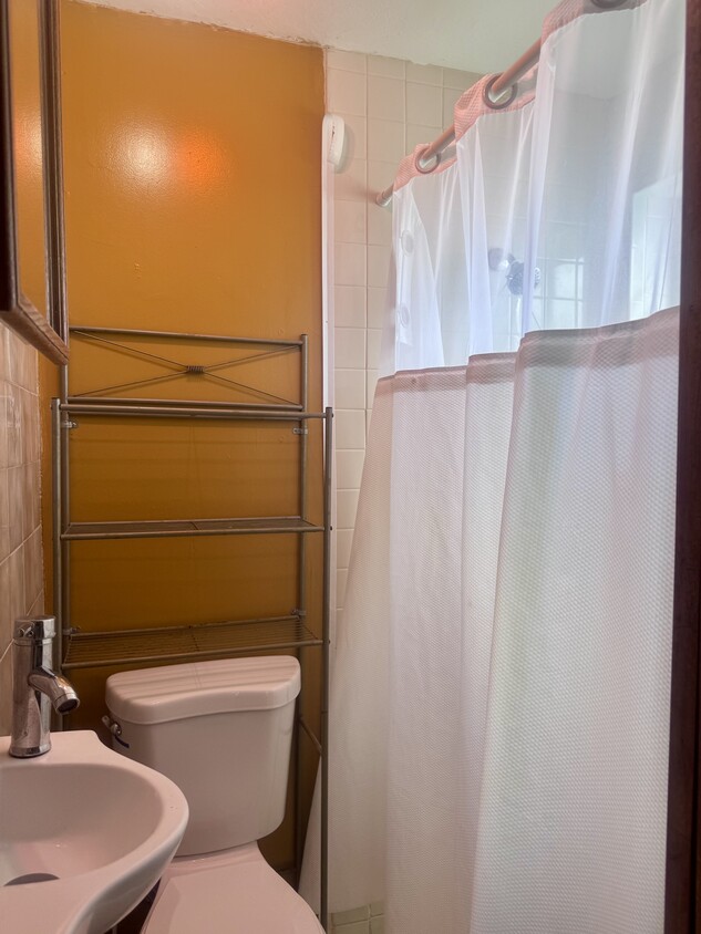 Foto del edificio - 6560 Grant Ct