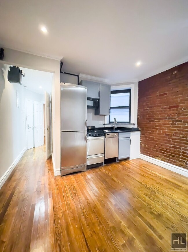 Building Photo - East 23rd Street