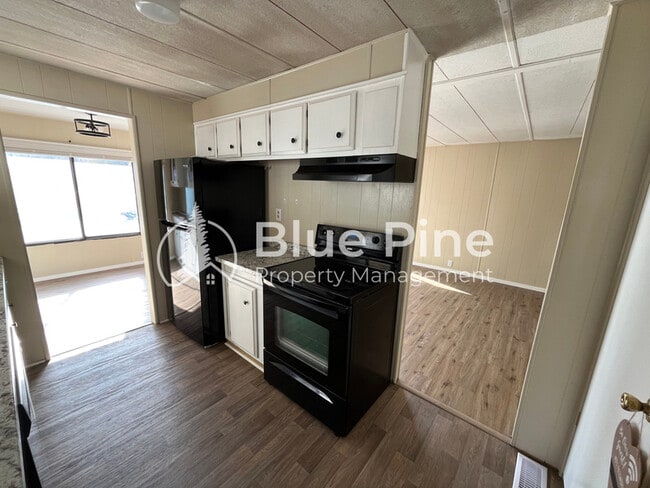 Foto del edificio - 925 Wilson Ave