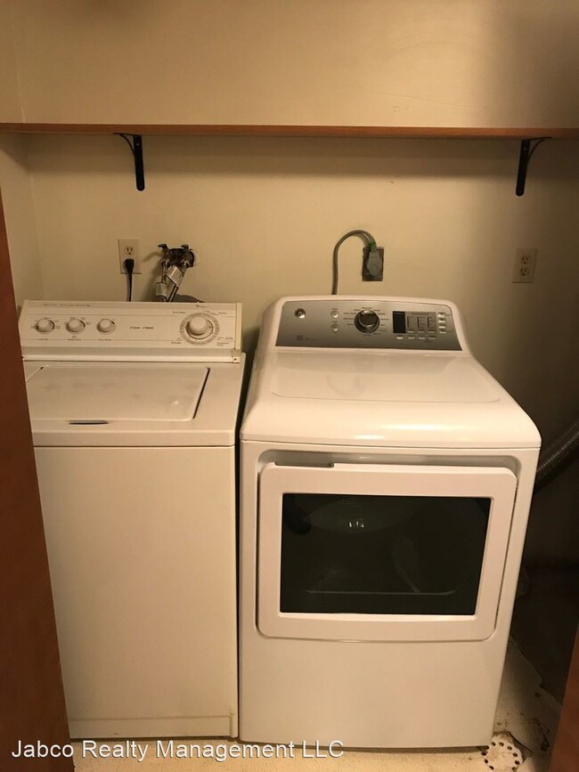 Foto del edificio - 2 br, 2 bath House - 2641 Penbrook Lane