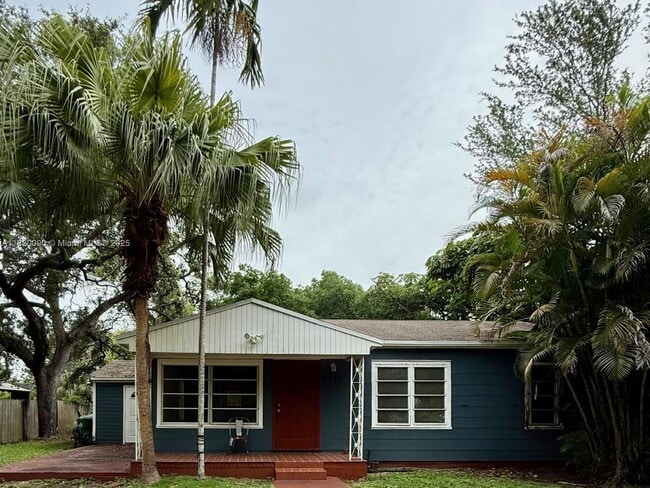 Building Photo - 6731 S Waterway Dr