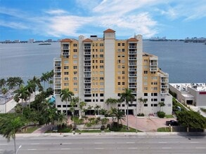 Building Photo - 1625 John F Kennedy Causeway