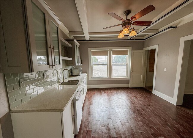 Foto del edificio - 1120 NW 51st St