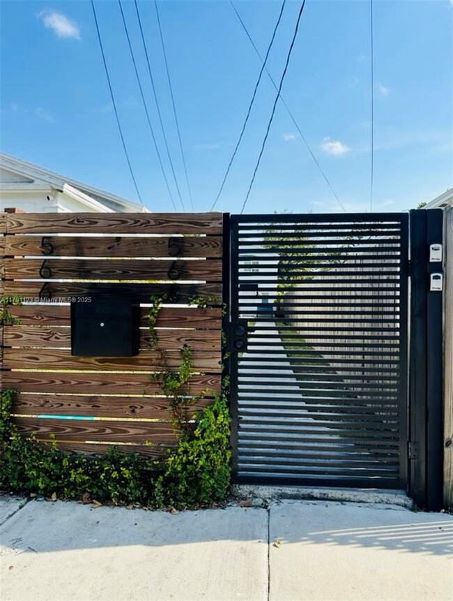Foto del edificio - 564 NW 51st St