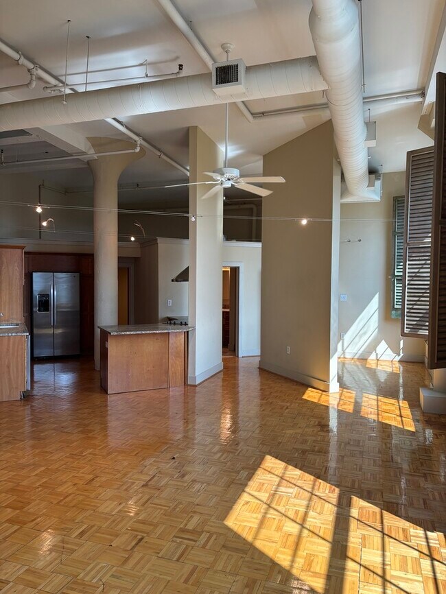 Foto del edificio - 101 N Chestnut St