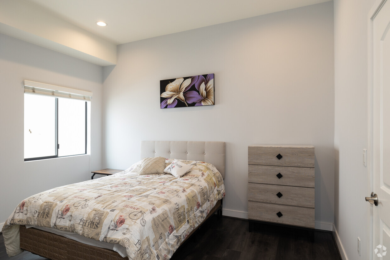 Toronto ON Private Bedrooms for Rent