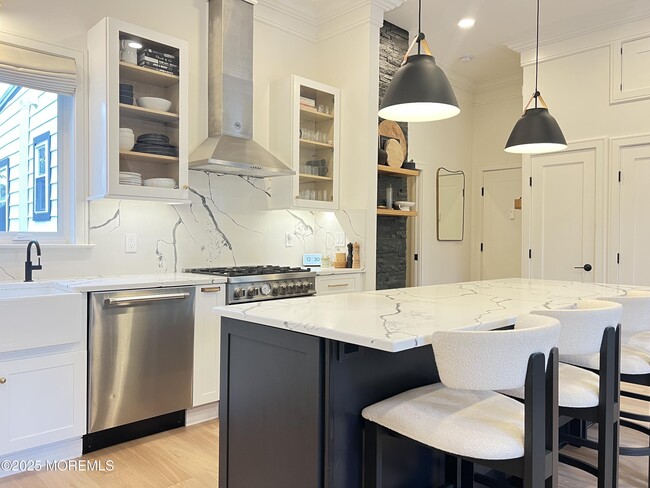 Foto del edificio - 164 Glenwood Ave